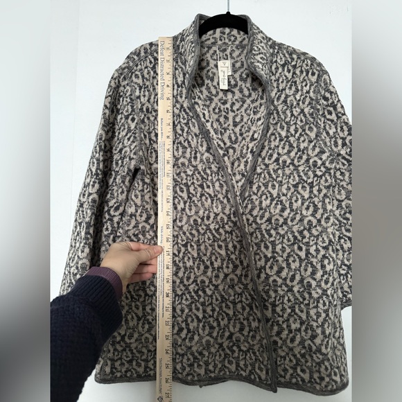 Leopard Print Cardigan Silk Cotton 3/4 Sleeve Wrap Size Small - Picture 5 of 7